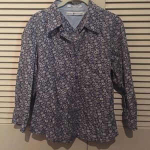 Tommy Hilfiger button down top